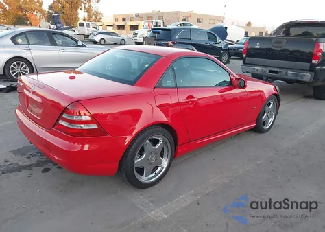 2001 Mercedes-Benz Slk 320 из США, поврежденный, VIN WDBKK65F11F210249